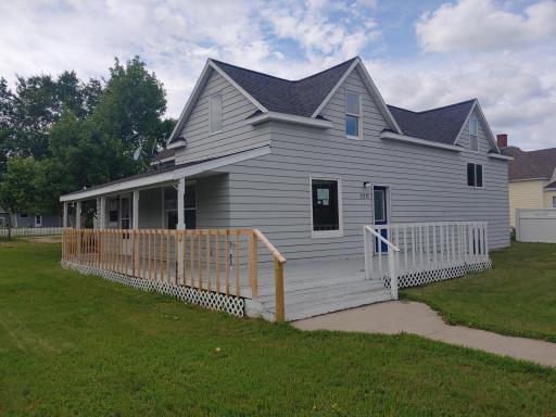 220 4th Street S, Greenbush, MN 56726