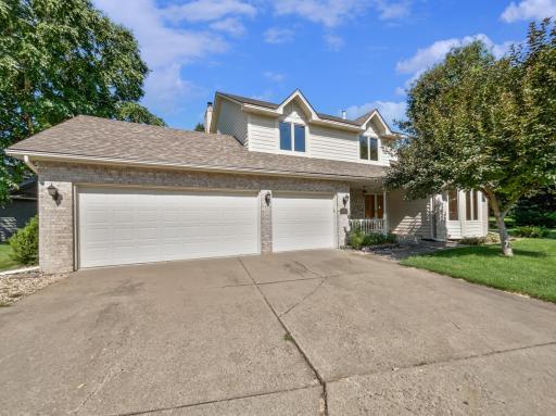 8803 Hillswick Trail, Minneapolis, MN 55443