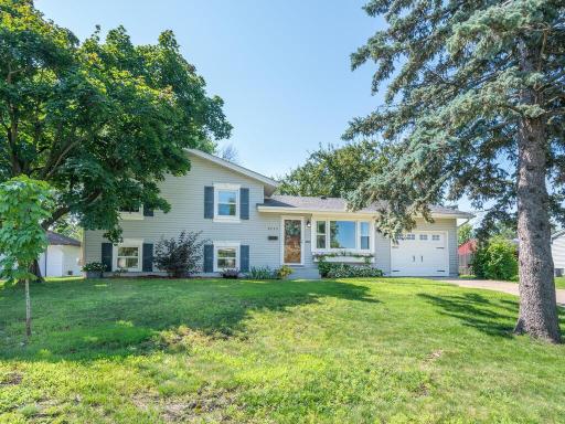 9425 Northwood Parkway, Minneapolis, MN 55427