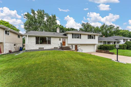 354 Edith Drive, Saint Paul, MN 55118