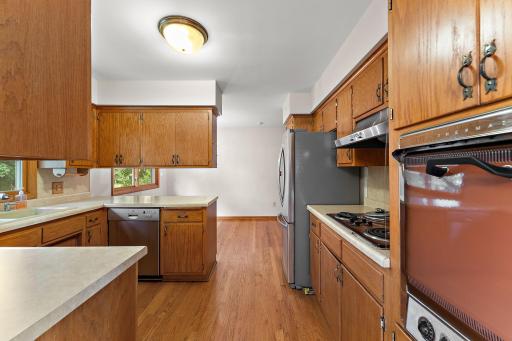 354 Edith Drive, Saint Paul, MN 55118
