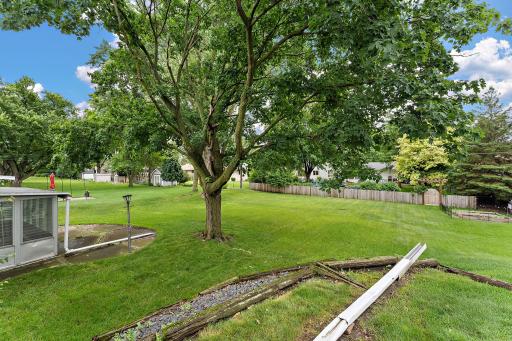 354 Edith Drive, Saint Paul, MN 55118