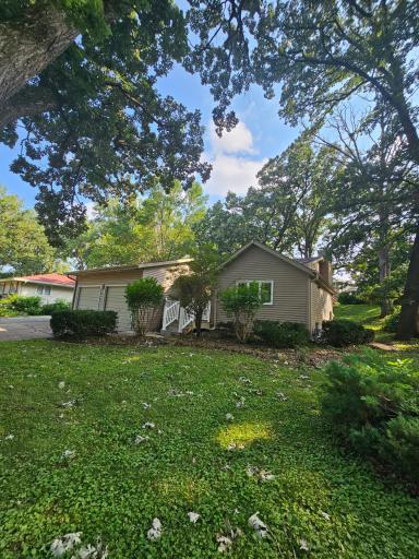 1109 W Richway Drive, Albert Lea, MN 56007