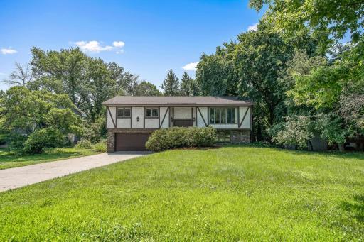 12605 26th Avenue N, Minneapolis, MN 55441