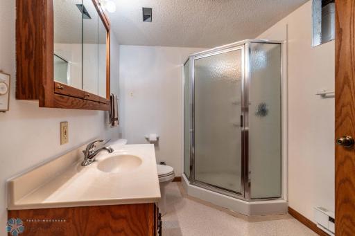 2009 N 8th Street N, Fargo, ND 58102