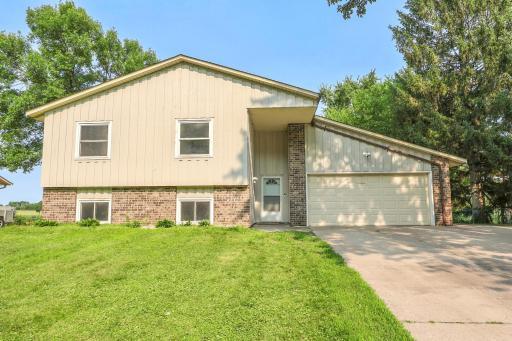 10544 Lancaster Lane N, Maple Grove, MN 55369