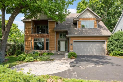 4660 Island View Drive, Mound, MN 55364