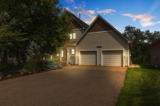 606 Sterling Street S, Saint Paul, MN 55119