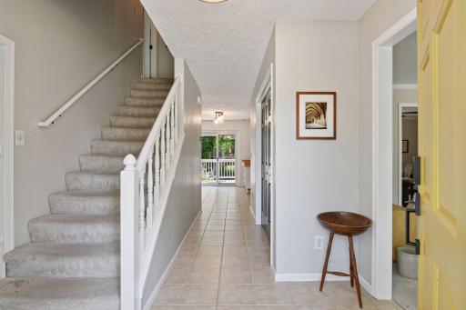 9031 Larkspur Lane, Eden Prairie, MN 55347