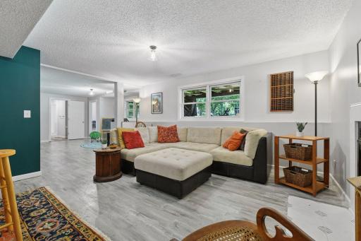 9031 Larkspur Lane, Eden Prairie, MN 55347