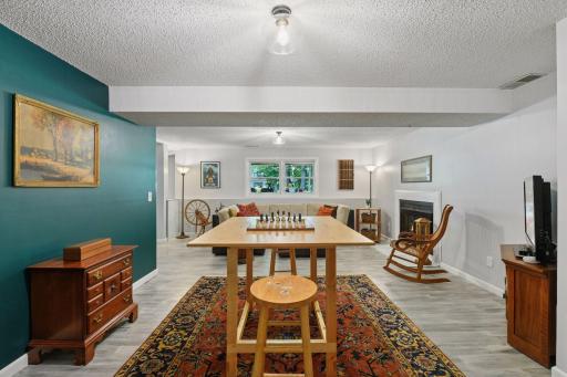 9031 Larkspur Lane, Eden Prairie, MN 55347