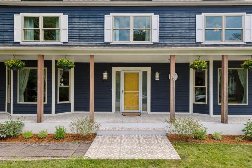 9031 Larkspur Lane, Eden Prairie, MN 55347
