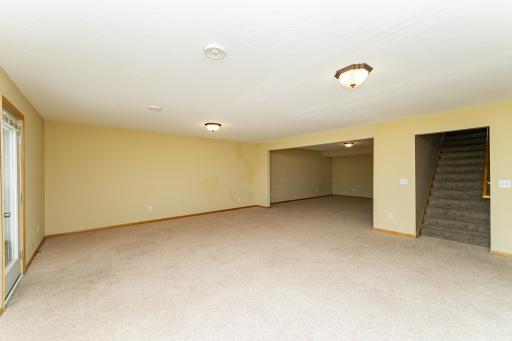 4526 Prairie View Place NW, Rochester, MN 55901