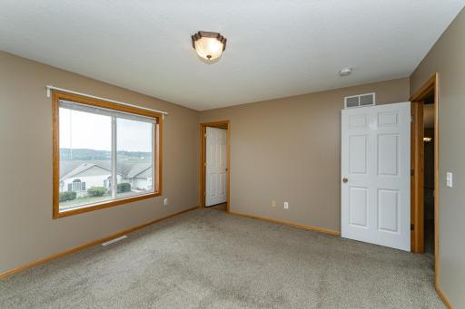 4526 Prairie View Place NW, Rochester, MN 55901