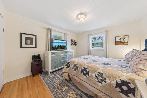 1384 Smith Avenue S, Saint Paul, MN 55118