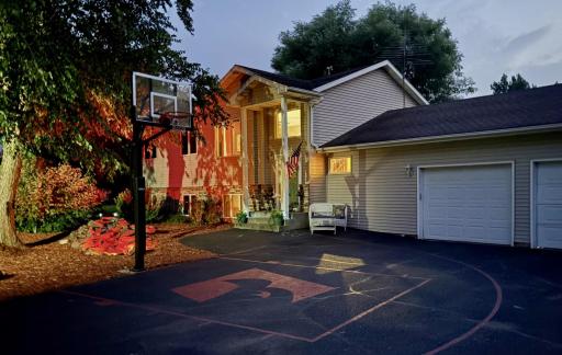 742 N Meadow Drive, Hudson, WI 54016