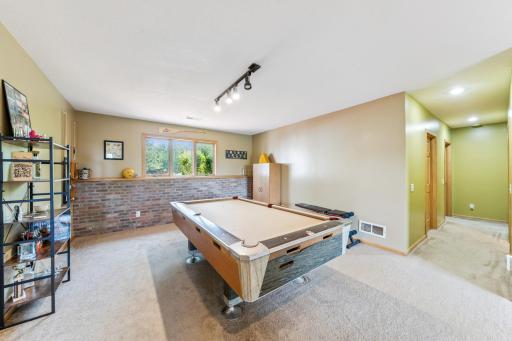 742 N Meadow Drive, Hudson, WI 54016