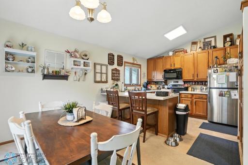 2743 Cobblestone Court S, Fargo, ND 58103
