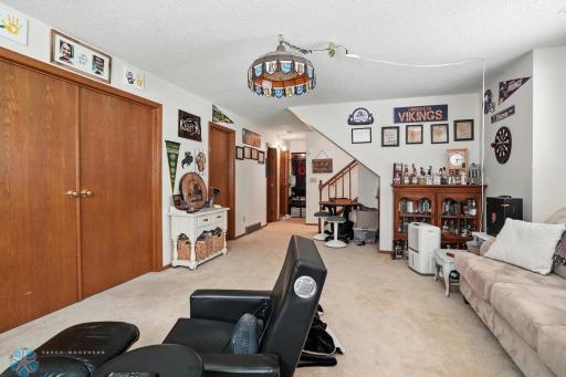 2743 Cobblestone Court S, Fargo, ND 58103