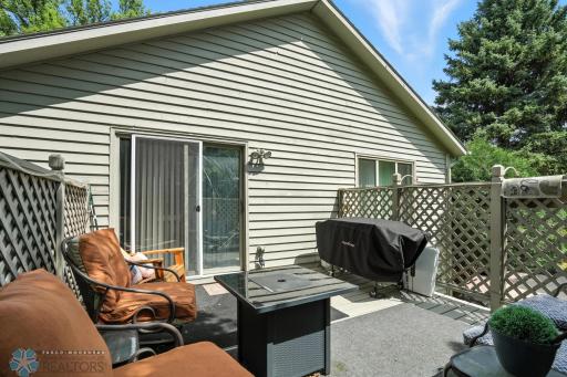 2743 Cobblestone Court S, Fargo, ND 58103
