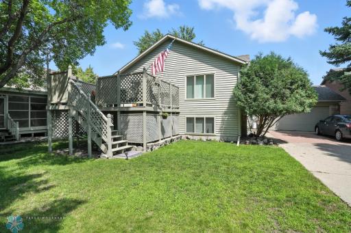 2743 Cobblestone Court S, Fargo, ND 58103
