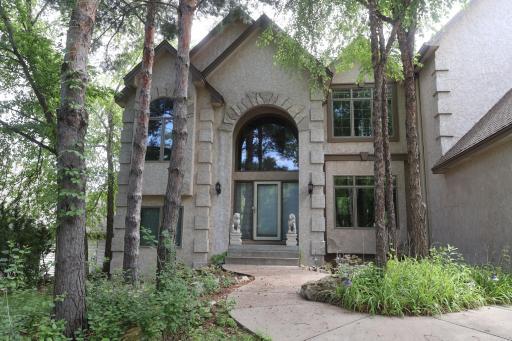 12625 Sable Drive, Burnsville, MN 55337
