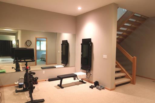 12625 Sable Drive, Burnsville, MN 55337