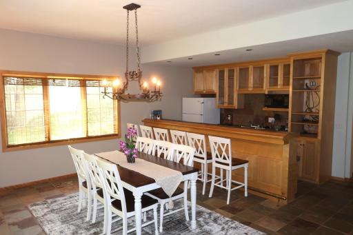 12625 Sable Drive, Burnsville, MN 55337