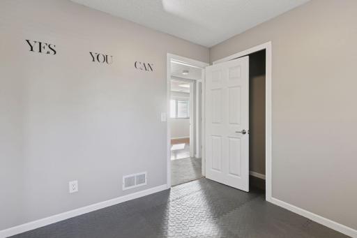 15005 Sunrise Lane, Burnsville, MN 55306