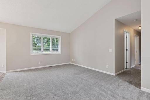 15005 Sunrise Lane, Burnsville, MN 55306