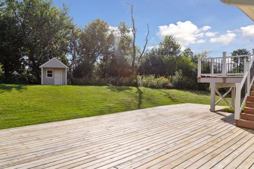 15005 Sunrise Lane, Burnsville, MN 55306