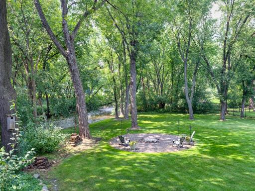 525 Rice Creek Terrace NE, Fridley, MN 55432