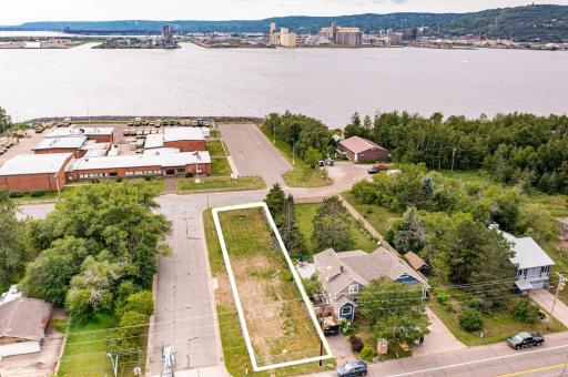 1439 Minnesota Avenue, Duluth, MN 55802