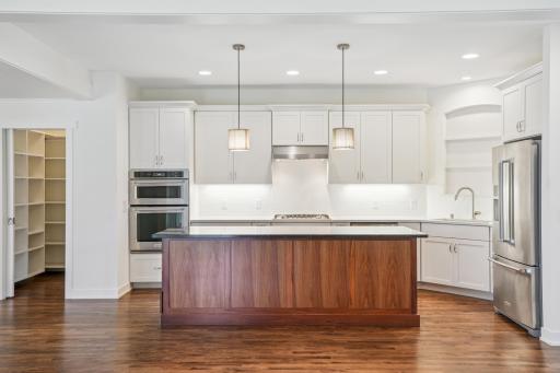 11433 Wildflower Drive N, Lake Elmo, MN 55042