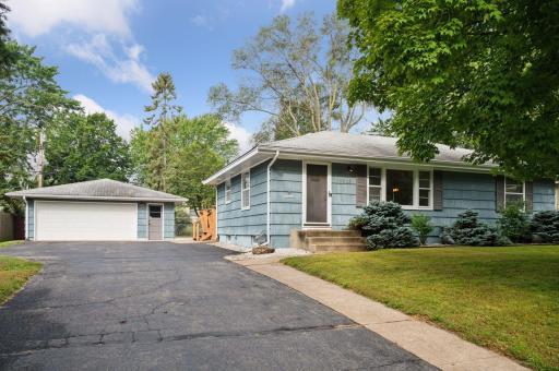 10908 Zenith Avenue S, Minneapolis, MN 55431