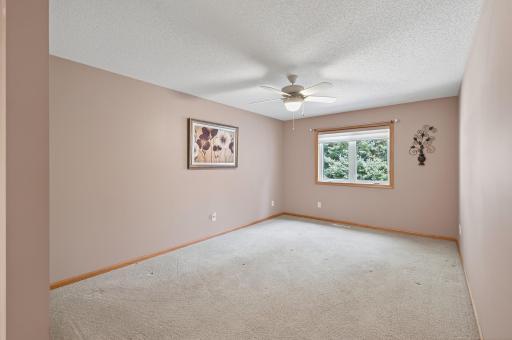 919 Evergreen Court, Saint Paul, MN 55127