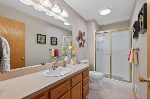 919 Evergreen Court, Saint Paul, MN 55127