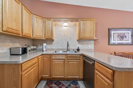 919 Evergreen Court, Saint Paul, MN 55127