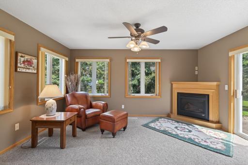919 Evergreen Court, Saint Paul, MN 55127