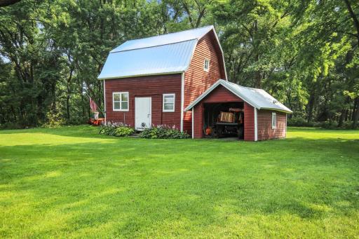 5603 NW 102nd Avenue, Waseca, MN 56093