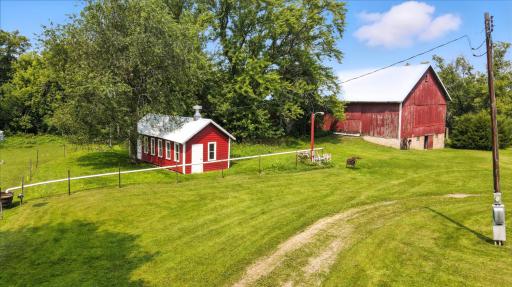 5603 NW 102nd Avenue, Waseca, MN 56093