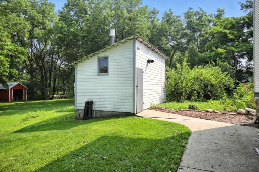 5603 NW 102nd Avenue, Waseca, MN 56093