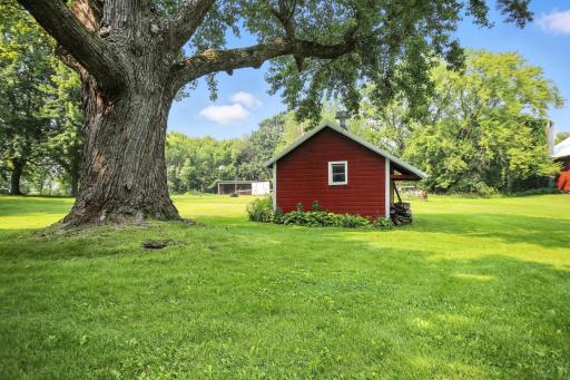 5603 NW 102nd Avenue, Waseca, MN 56093