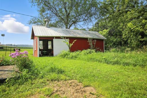 5603 NW 102nd Avenue, Waseca, MN 56093