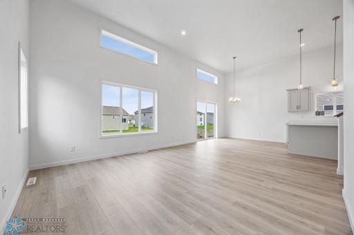 3851 19th Street S, Moorhead, MN 56560