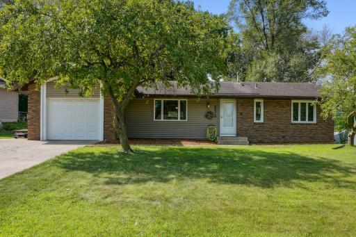 8070 Ingleside Avenue S, Cottage Grove, MN 55016