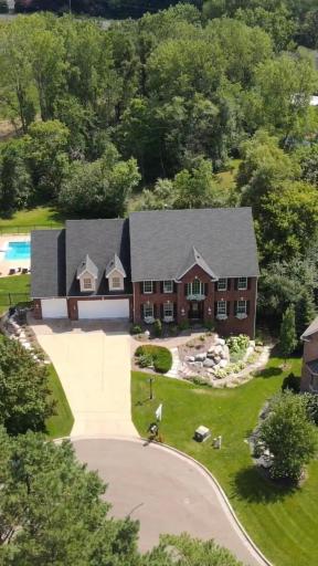 2012 Pine Ridge Drive, West Saint Paul, MN 55118