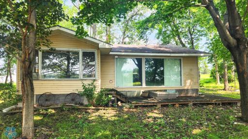26773 Oak Point Road, Elbow Lake, MN 56531