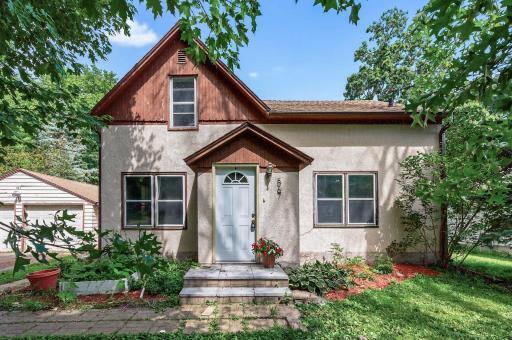 567 2nd Avenue NW, Forest Lake, MN 55025
