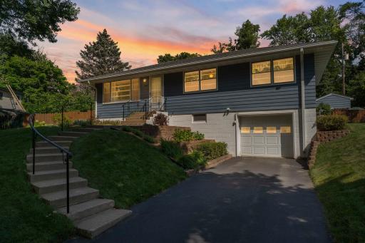 463 Eldridge Avenue W, Saint Paul, MN 55113